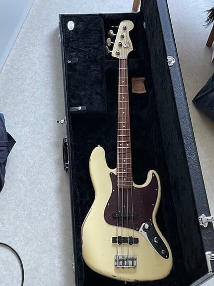 Fender 60th Anniversary Road Worn '60s Jazz Bass