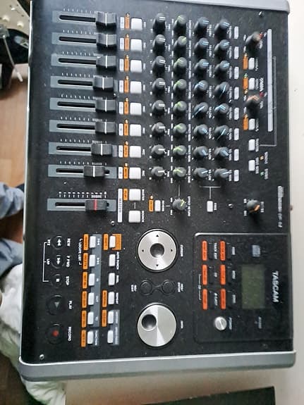 tascam dp-02 raituri.