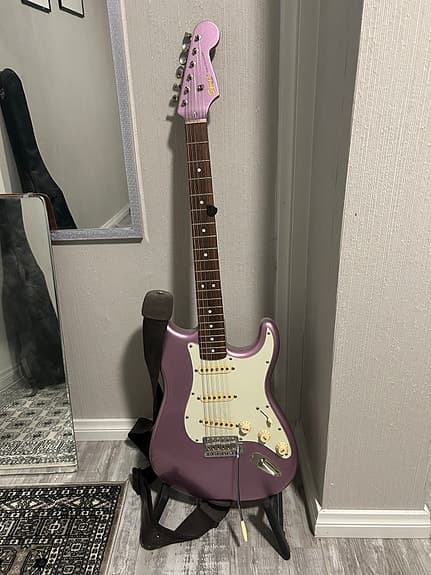 Fender squier stratocaster