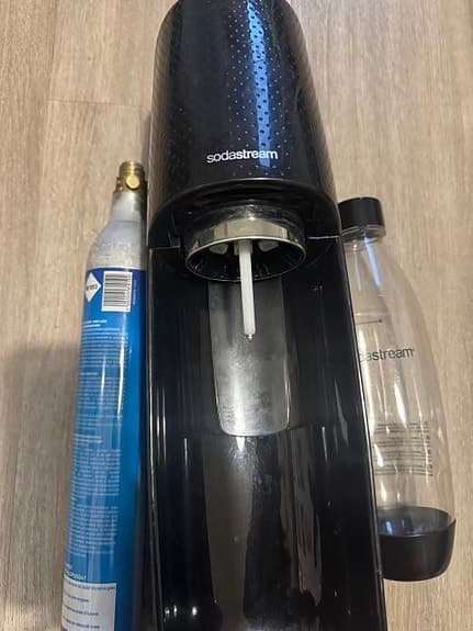 SodaStream hiilihapotuslaite/ Sparkling Water Maker