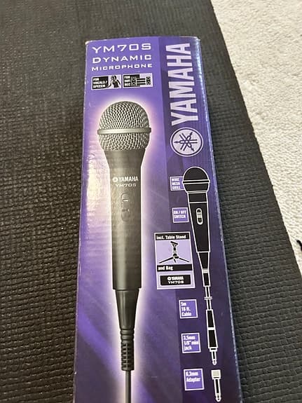 Yamaha dynaaminen mikrofoni