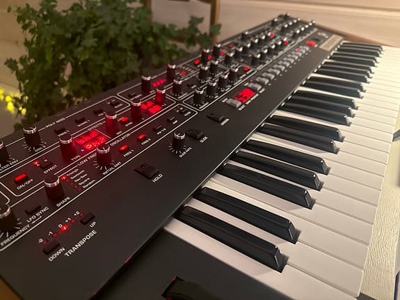 Sequential Prophet 6 syntetisaattori - image 2