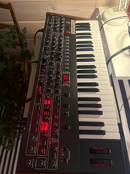 Sequential Prophet 6 syntetisaattori - image 4