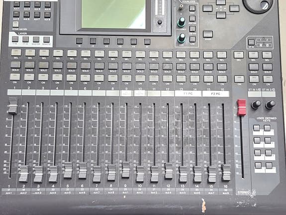 Yamaha 01V96i digimikseri - image 2