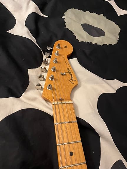 Fender Stratocaster '50 Classic Series Fiesta Red, punainen sähkökitara - image 3