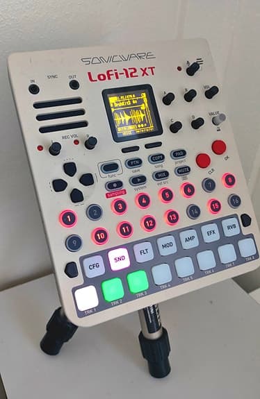 sonicware lofi 12 xt [ limited retro ]