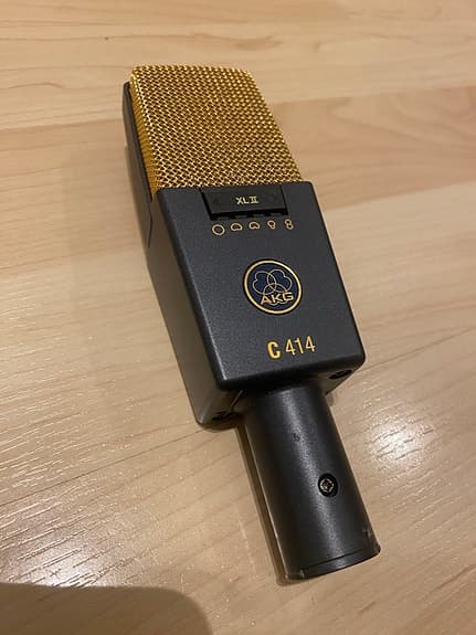 AKG C414 XLII kondensaattorimikrofoni