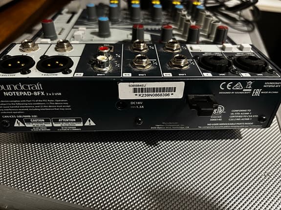 Soundcraft Notepad-8FX mikseri - image 2