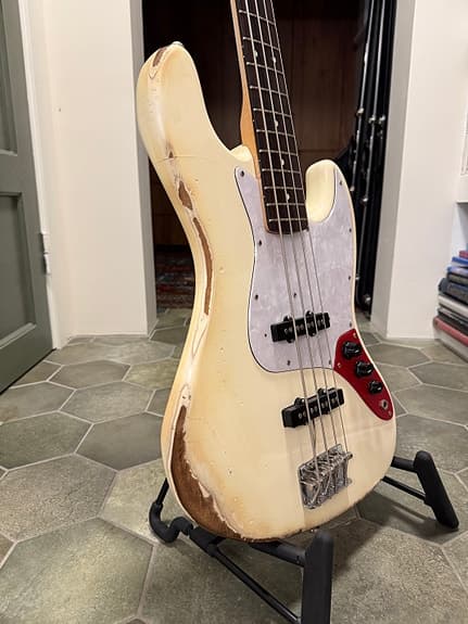 Fender Jazz Bass 1984-87 - image 3