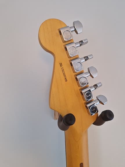 Fender american professional II stratocaster - image 6