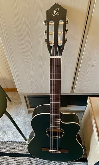 Ortega RCE125SN-SBK nailonkielinen