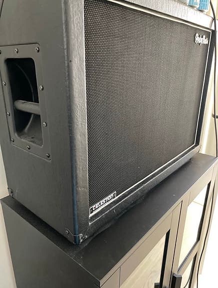 Harley Benton kitarakaappi g212 celestion - image 2