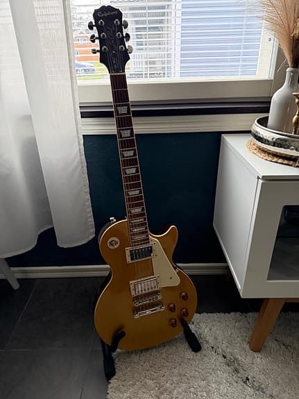 Epiphone Les Paul Standard Goldtop sähkökitara 2018