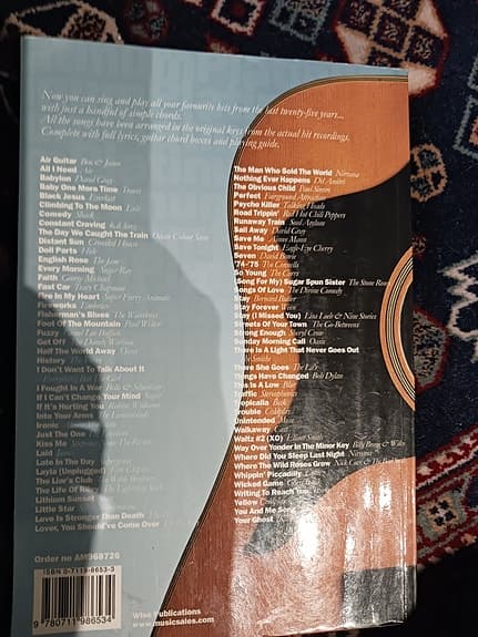 The Big Acoustic Guitar Chord Songbook - Kitaralaulukirja - image 3