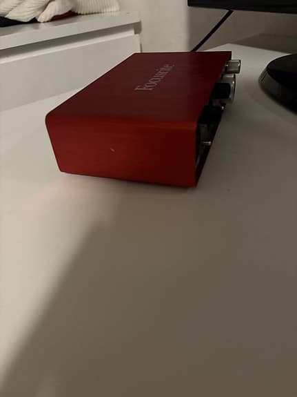 Focusrite Scarlett 2i2 USB-äänikortti - image 5