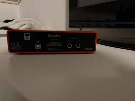 Focusrite Scarlett 2i2 USB-äänikortti - image 3