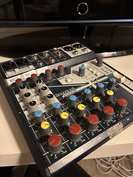 Soundcraft Notepad 8FX mikseri - image 3