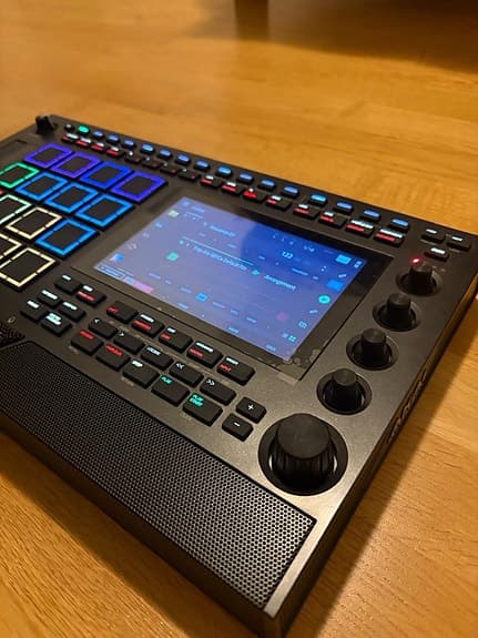 Akai MPC Live 3 with 512GB SSD - image 2