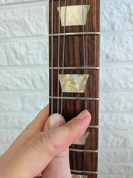 Gibson Les Paul studio ebony 2007 - image 6