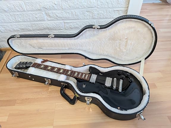 Gibson Les Paul studio ebony 2007