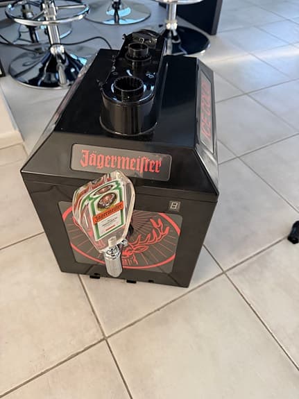 Jägermeister-jäähdytin - image 2