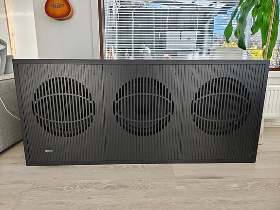 Genelec 7382A SAM – 3 × 15” huippusubwoofer