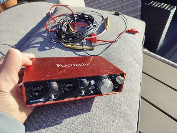 Focusrite Scarlett 2i2 USB-äänikortti