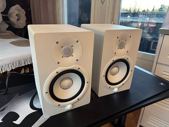 Yamaha HS7 Kaiuttimet