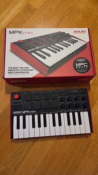Akai Professional MPK Mini MK3