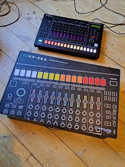 Roland TR-8S rumpukone - image 2
