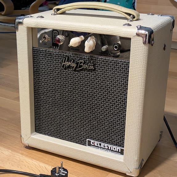 Harley Benton Tube 5