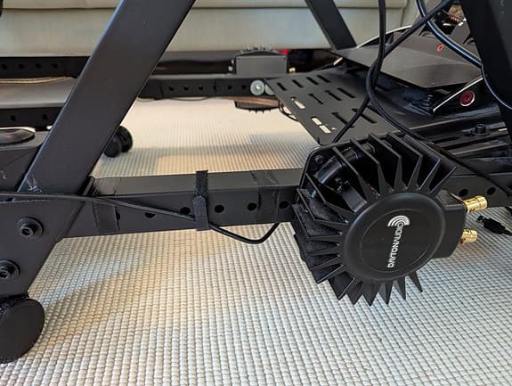 Fanatec Podium DD1 20Nm + Next Level Racing GT-Track Cockpit ajosimulaattori - image 8