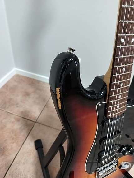 Squier Stratocaster sähkökitarat sunburst - image 6