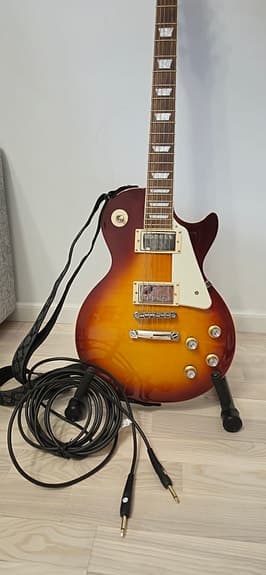 Epiphone Les Paul Standard (2021) + Focusrite Scarlett Solo äänikortti +asusteet - image 3