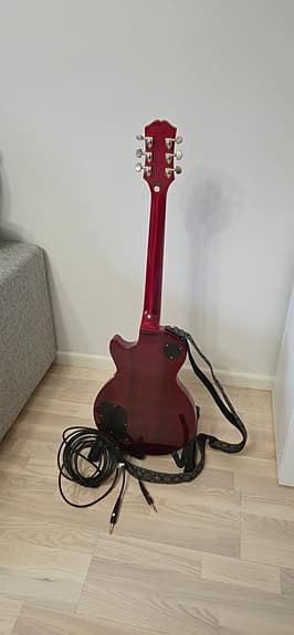Epiphone Les Paul Standard (2021) + Focusrite Scarlett Solo äänikortti +asusteet - image 2