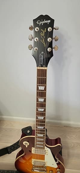 Epiphone Les Paul Standard (2021) + Focusrite Scarlett Solo äänikortti +asusteet - image 4