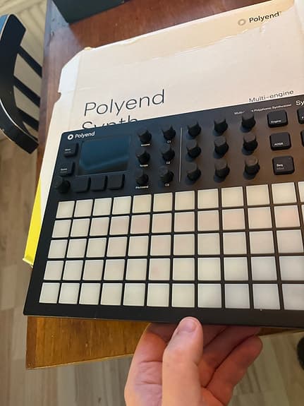 Polyend Synth