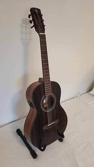 Elektroakustinen Parlor kitara - image 2