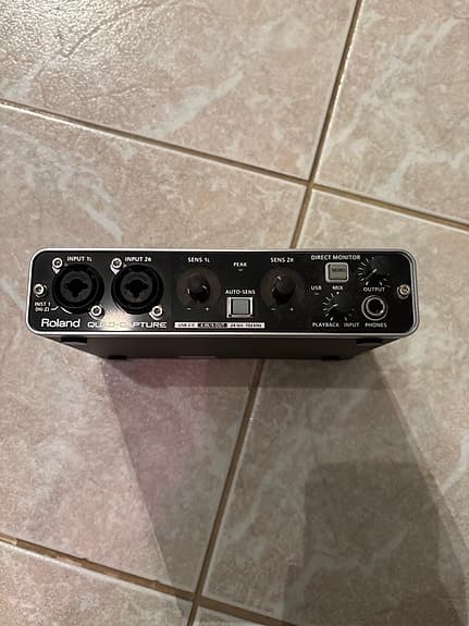 Roland Quad-Capture 2x2 USB audio interface - image 2