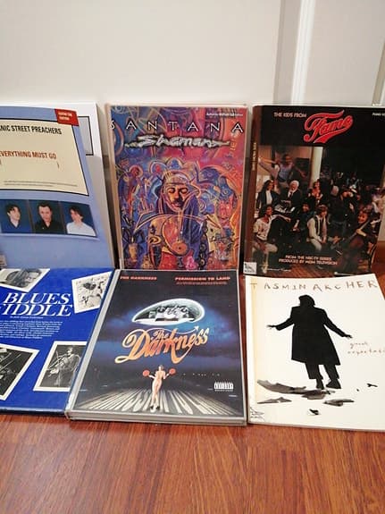Nuottikirja Manic Street Preachers, Santana, Fame,Blues Riddle,Darkness
