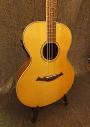 Superfin CORT NTL 50FX Small Jumbo-akustisk gitarr