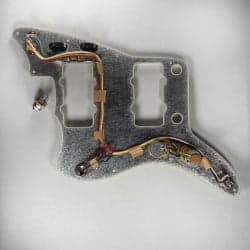 GuitarHarness Förkopplat Pickguard för Fender Jazzmaster CTS Pure Tone Mintgrönt