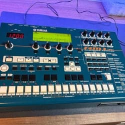 Yamaha RM1X Sequence Remixer