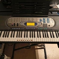 Casio CTK-571 keyboard