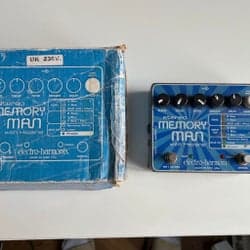 Electro-Harmonix Stereo Memory Man med Hazarai