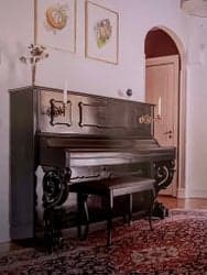 Antikt fint piano