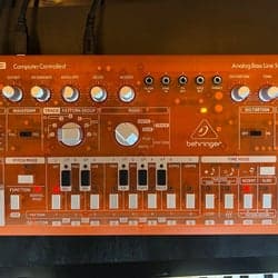 Behringer TD-3-TG Synthesizer