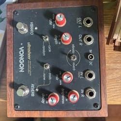 VONGON Ultrasheer Stereo Pitch Vibrato och Reverb Effektpedal