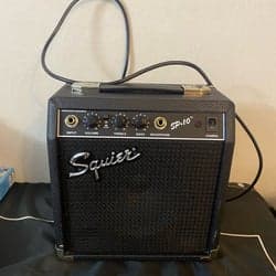 Squier SP-10 gitarrförstärkare