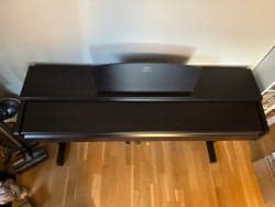 Yamaha Arius YDP-161 Digital Piano